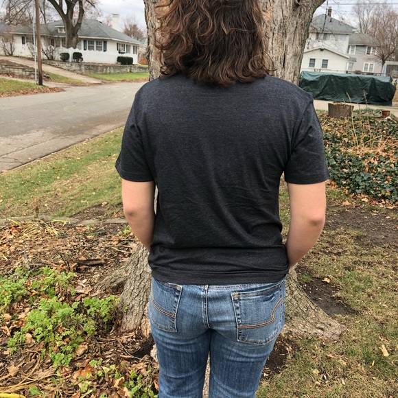 + “MERRY FRIENDSMAS” Short Sleeve Tee! NEW! - Picture 7 of 11